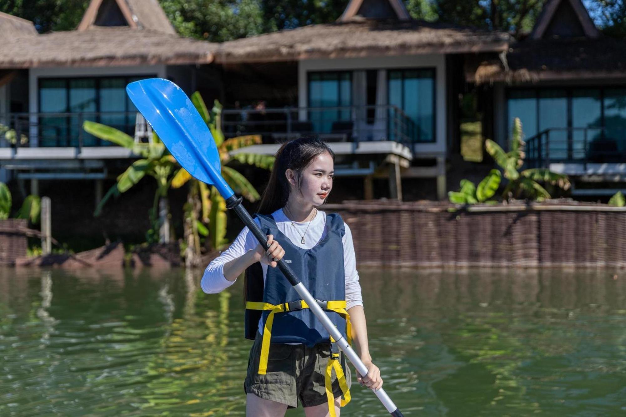 The Sanctuary Nam Ngum Beach Resort Vang Vieng Ngoại thất bức ảnh