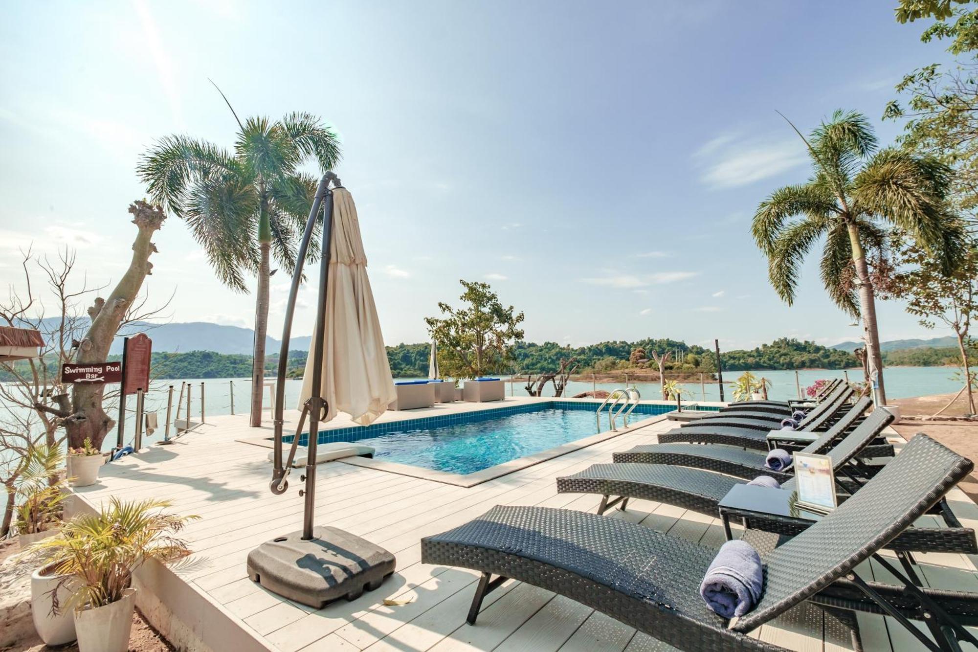 The Sanctuary Nam Ngum Beach Resort Vang Vieng Ngoại thất bức ảnh